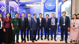 Biz MBBank –Tài chính doanh nghiệp toàn diện MB mang đến sự kiện “Chuyển đổi số ngành Ngân hàng năm 2025”