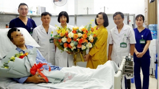 Bệnh viện 19-8 cứu sống người đàn ông ngừng tim sau khi đi bơi