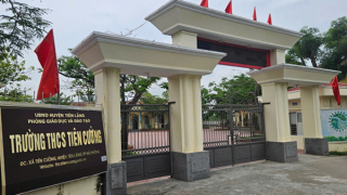 Công an vào cuộc điều tra vụ nữ sinh lớp 7 nghi tự uống độc dược