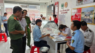 Kiểm tra thực tế cửa hàng kinh doanh thịt heo CP ở Sóc Trăng