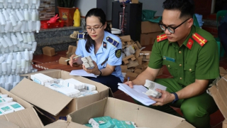 Doanh nghiệp ồ ạt xin rút số tiếp nhận công bố mỹ phẩm, có phải né hậu kiểm?