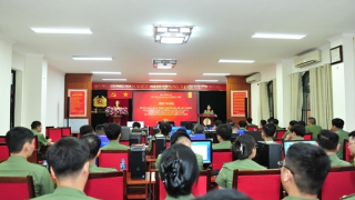 Quán triệt các quy định mới về công tác nghiệp vụ của lực lượng quản lý xuất nhập cảnh