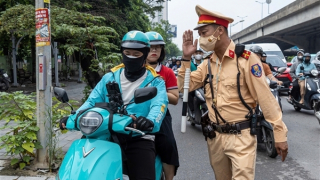 Tập trung xử lý các vi phạm của xe ôm công nghệ