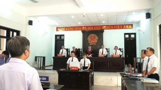 Nguyên Giám đốc Trung tâm Đăng kiểm xe cơ giới Thừa Thiên Huế lĩnh hơn 15 năm tù