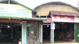 Chủ quán cơm tố chính quyền nợ tiền tiếp khách nhiều năm không trả