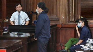 Những diễn biến lạ tại phiên tòa xét xử đường dây mua bán ma túy “nước vui”