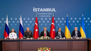 Ukraine: Hòa bình càng lúc càng xa