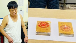 Bắt quả tang đối tượng vận chuyển trái phép 2 bánh heroin