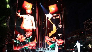 Đêm gala “Vinh quang CAND Việt Nam” bùng nổ cảm xúc, trọn vẹn tự hào