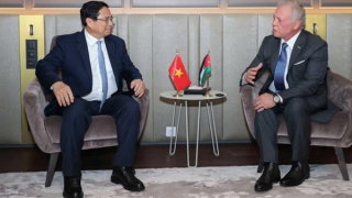 Thủ tướng Phạm Minh Chính hội kiến Quốc vương Jordan Abdullah II bin Al-Hussein