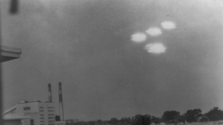 UFO hay cuộc đua bí mật của cường quốc