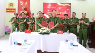 Gắn lý luận với thực tiễn, nâng cao hiệu quả đấu tranh, phòng ngừa tội phạm ma túy