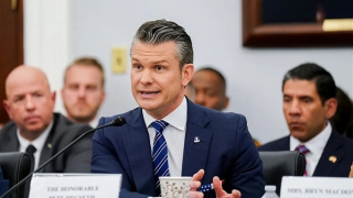 Bộ trưởng Quốc phòng Mỹ tuyên bố sẽ cắt giảm viện trợ cho Ukraine