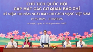 Báo chí đưa hơi thở cuộc sống, tâm nguyện của cử tri đến với nghị trường