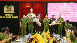 Nơi đào tạo cán bộ làm việc trong môi trường quốc tế