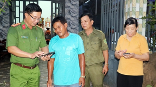 Công an xã, phường tiên phong trong chuyển đổi số ở cơ sở