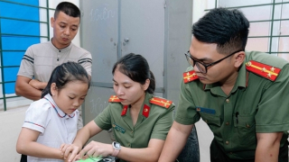 Mang nền tảng số về làng: Cẩm nang “Làng số” và hành trình chuyển đổi từ gốc rễ