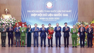 Lực lượng CAND khai mở kỷ nguyên mới với Đề án 06 và Nghị quyết 57