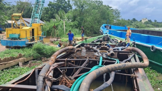 Ngăn chặn nạn "rút ruột" lòng sông ở Tây Nam bộ