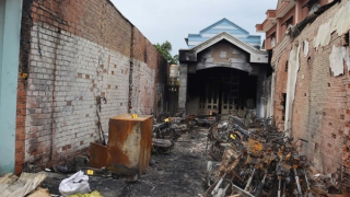 Tìm chủ sở hữu hơn 30 xe máy cháy rụi ở tiệm cầm đồ