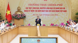 Thủ tướng: Chính phủ cảm ơn và luôn lắng nghe, chia sẻ, tạo điều kiện cho báo chí hoạt động thuận lợi