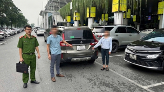 Xử lý đối tượng cò mồi lừa đảo hành khách tại Nhà ga quốc tế T2-Nội Bài