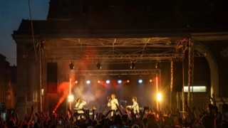 Xảy ra hàng loạt vụ tấn công bằng kim tiêm tại lễ hội âm nhạc Pháp