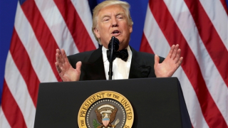 Ông Trump đặt câu hỏi về khả năng "thay đổi chế độ" ở Iran?