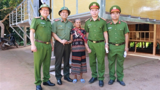 Quyết tâm cao, nỗ lực lớn, hành động khẩn trương xoá nhà tạm, nhà dột nát tại Quảng Trị