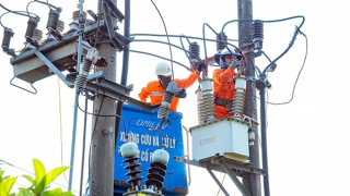 Đảm bảo cung ứng đủ điện mùa nắng nóng