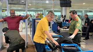 Có phải cấp lại hộ chiếu để điều chỉnh thông tin sau sáp nhập tỉnh?