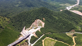 Vì sao cao tốc Vũng Áng - Bùng lỡ hẹn về đích?