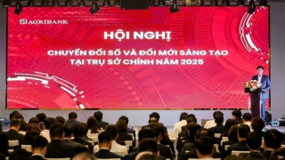 Agribank triển khai Chương trình “Bình dân học vụ số”: Lan tỏa tri thức - Tiên phong chuyển đổi số ngành Ngân hàng