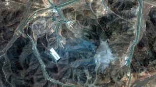 Không ai thắng sau 12 ngày đạn lửa: Cơ hội hòa bình có thật sự tồn tại?