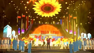 Ấn tượng chương trình nghệ thuật “TP Hồ Chí Minh - Rạng rỡ kỷ nguyên mới”