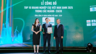 Vietnam Airlines nằm trong Top 10 doanh nghiệp ESG Việt Nam Xanh 2025