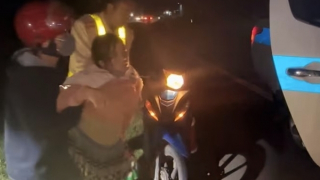 Cuộc sinh nở dọc đường của sản phụ được tổ CSGT hỗ trợ thành công
