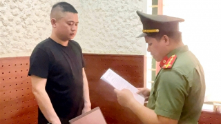 Bắt Phó Văn phòng đại diện Tạp chí Luật sư Việt Nam và đồng phạm về tội “Cưỡng đoạt tài sản”