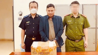 Thuê shipper nhận hàng - thủ đoạn mới của tội phạm ma túy