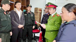 Quyết liệt đấu tranh, xử lý nghiêm hành vi mua bán hóa đơn, trốn thuế