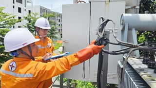 EVNNPC khuyến cáo khách hàng thay đổi thói quen để giảm tiền điện