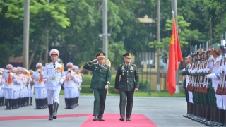 Tư lệnh Lực lượng Quốc phòng Thái Lan thăm chính thức Việt Nam