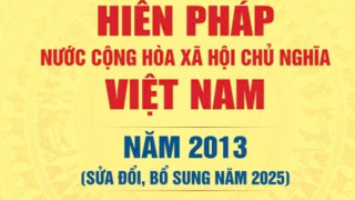 Xuất bản đồng thời 2 cuốn sách về Hiến pháp và Luật tổ chức chính quyền địa phương mới