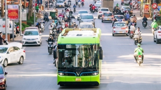 Tăng tốc kết nối giao thông công cộng sau sáp nhập