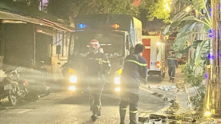 Tích cực cứu hộ, cứu nạn vụ cháy chung cư trong đêm làm 8 người tử vong