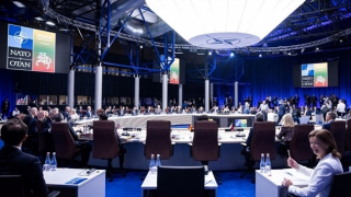 Khi cánh cửa NATO đóng với Ukraine