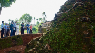 Công bố kết quả thăm dò và khai quật tại di tích Tháp đôi Liễu Cốc