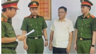 Cựu Trưởng ban quản trị chung cư Miếu Nổi và đồng phạm tham ô 1,2 tỷ đồng