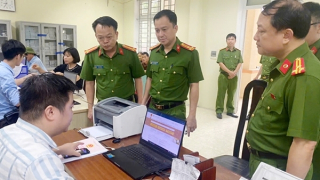 "Gỡ vướng" trong những ngày đầu vận hành chính quyền địa phương 2 cấp