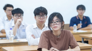 Sẽ đánh giá diện rộng toàn quốc môn Tiếng Anh đối với học sinh lớp 9 và lớp 11